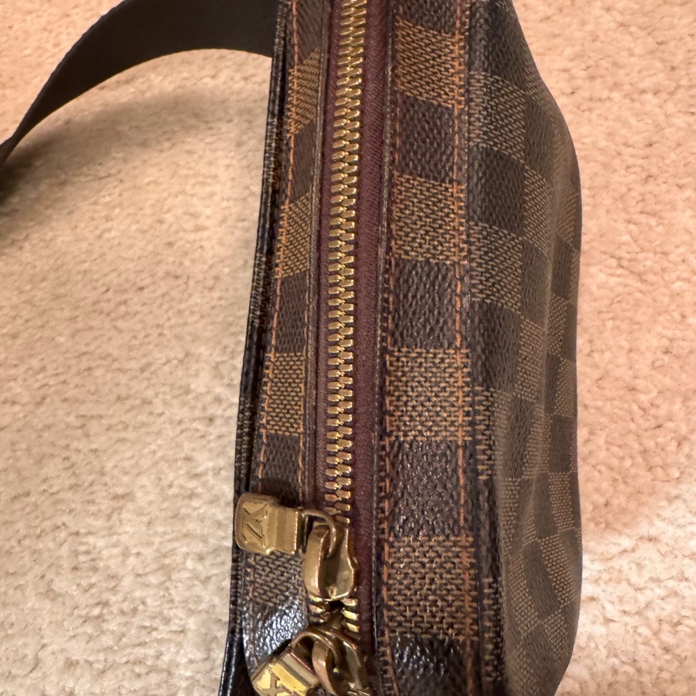 Louis Vuitton Damier sling bag - Picture 2 of 4